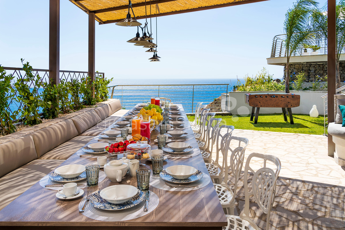 Baya Bella Seaview Luxury Villa in Taormina, Sicily  - 4