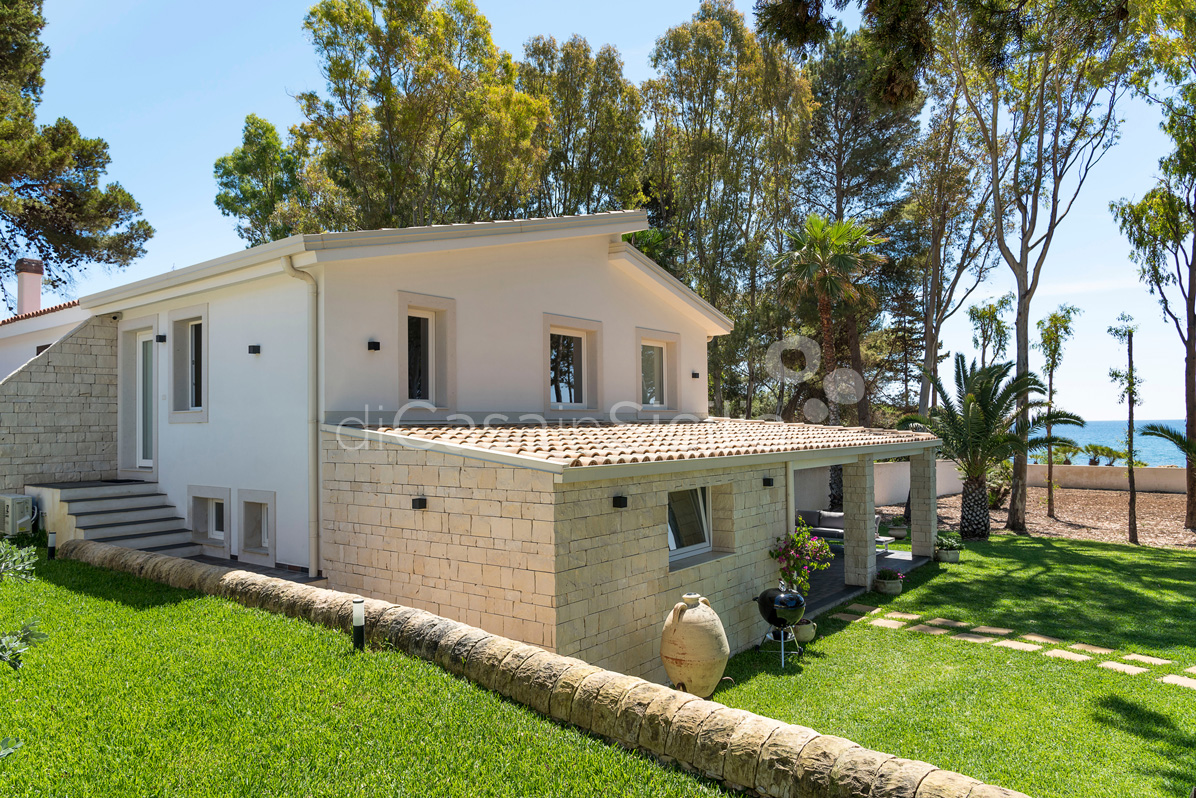 Marinella Holiday Seafront Villa for rent in Syracuse, Sicily - 19