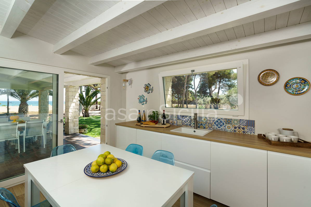 Marinella Holiday Seafront Villa for rent in Syracuse, Sicily - 31