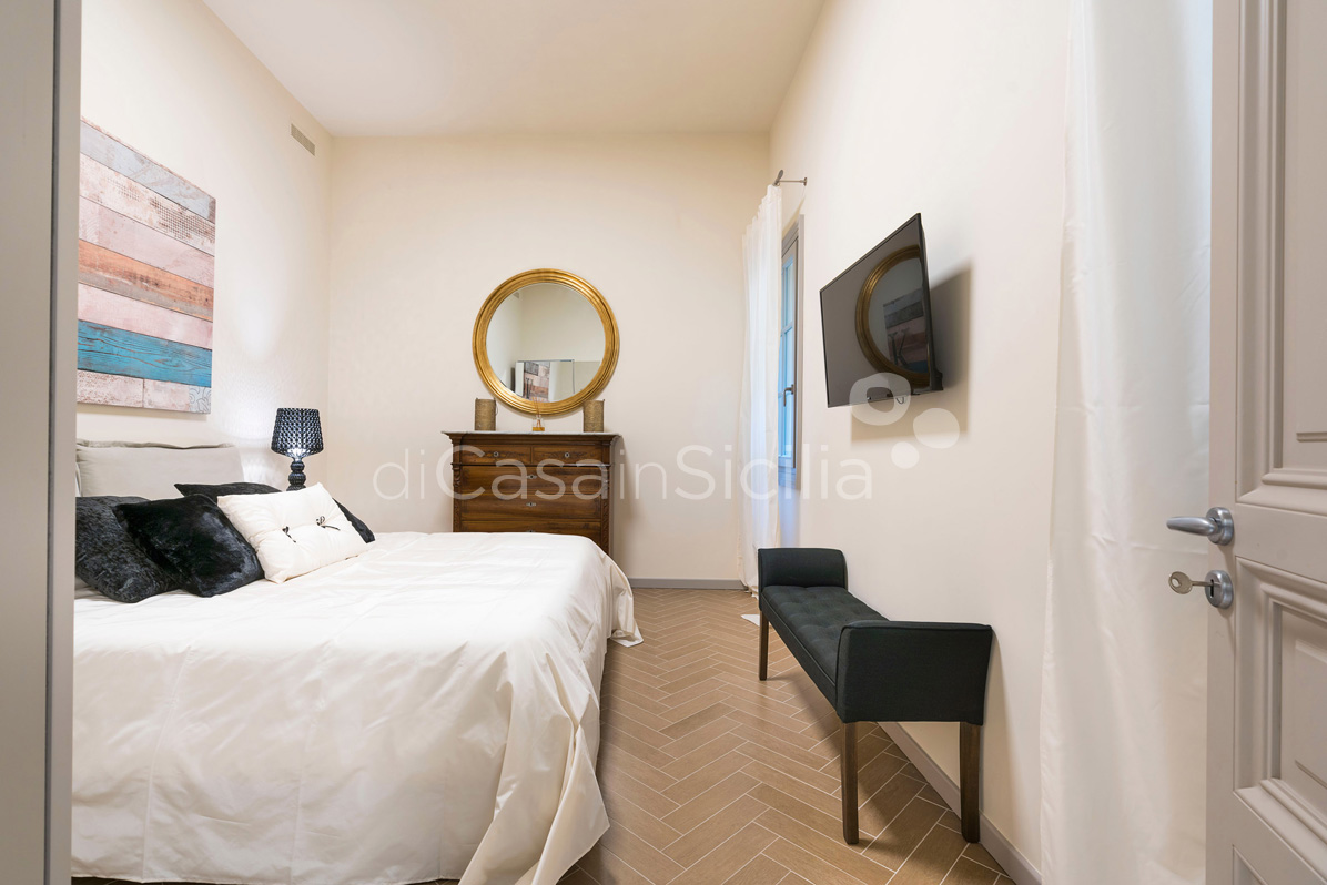Dimora al Duomo Luxury Apartment for rent in Trapani centre Sicily - 47