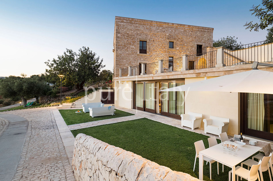 The finest Holiday Villas in proximity to beaches, Ragusa|Pure Italy - 38