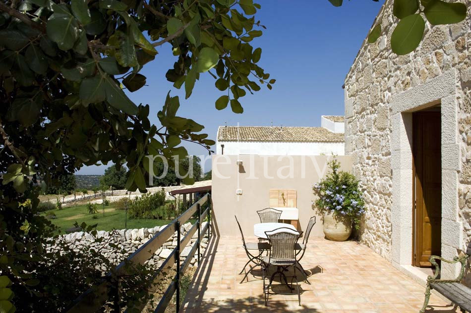 Vacation rental apartments with shared pool, Ragusa | Pure Italy - 12