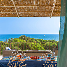 Casa Dafne, Ragusa, Sicily - Seafront villa for rent - 2