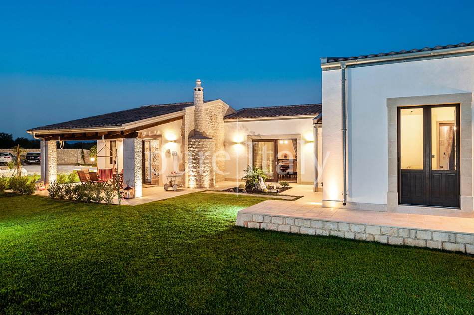 Villas great for summer or winter, South-east Sicily| Pure Italy - 15