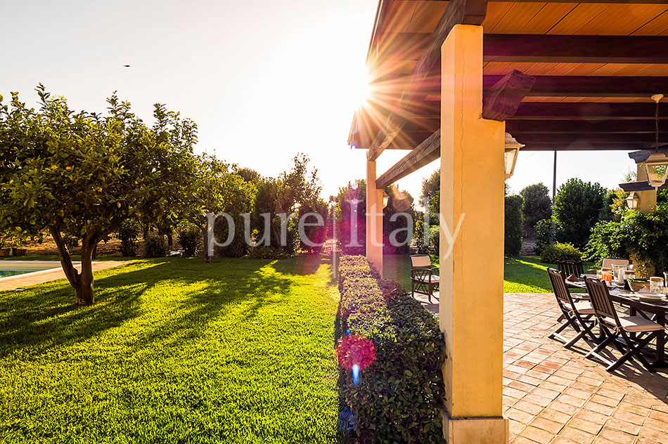 Holiday rental villas with pool near beaches, Siracusa|Pure Italy - 14