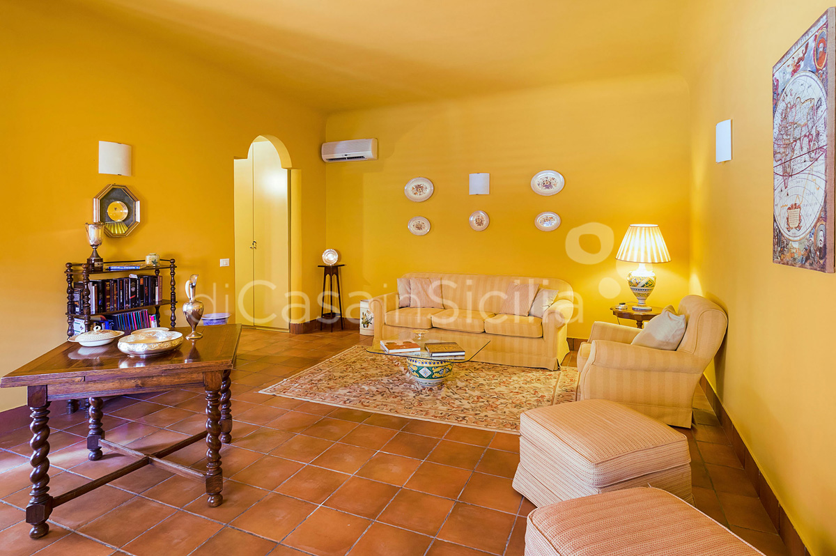 Arangea Family Villa with Pool for rent near Marsala Sicily  - 37