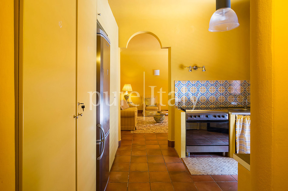 Family Villas for holidays in the west of Sicily | Pure Italy - 38